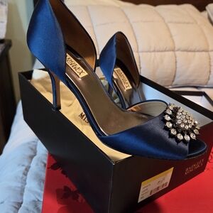 Badgley Mischka Navy Satin Crystal Embellished Peep-Toe Heels